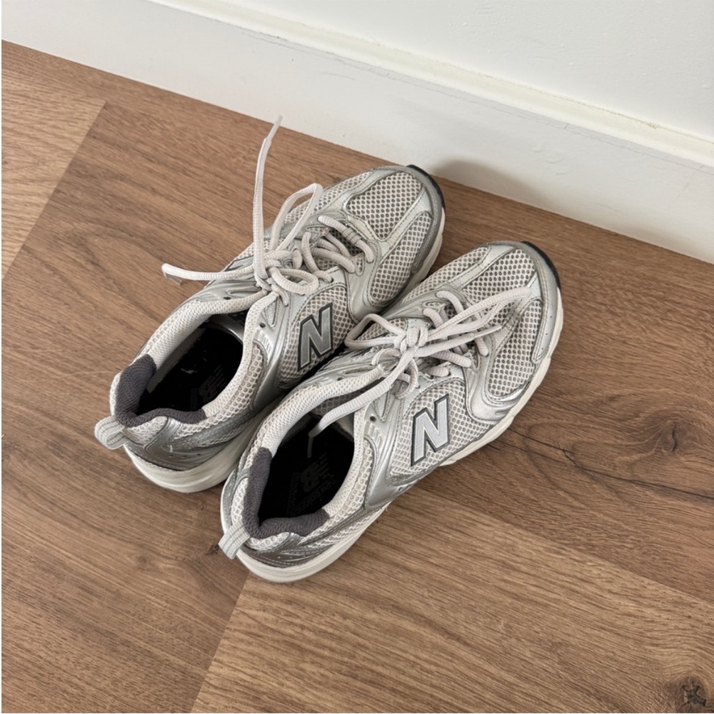 New Balance Women’s 530 Silver